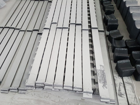 �����ַ��ۡ�����