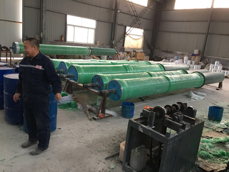 ������ˮ���ڳĹܵ�